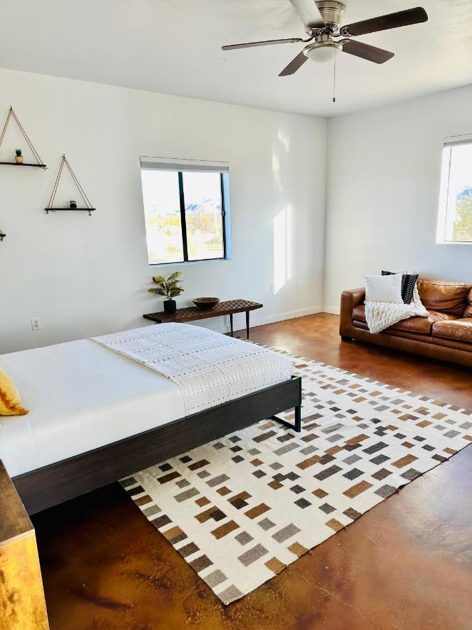 Ravens Nest Ranch, Fire Pit , Views, Near Jt Park! Joshua Tree Exterior foto